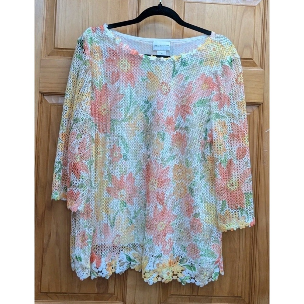 Alfred Dunner Size L Floral Long Sleeves Pullover Rhinestone Neckline Knit